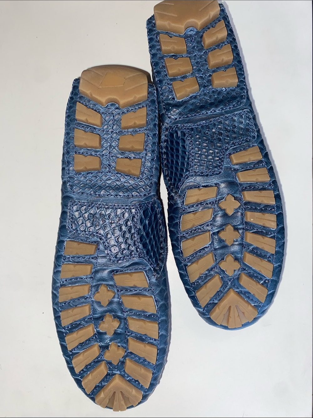 NIB Coach Marley Loafers in Bright Marine Croco Leather Size 8.5 - Picture 3 of 11